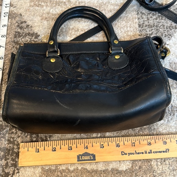 Brahmin vintage medium sized with short handle (C2) - Picture 4 of 5